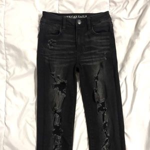 ✨American Eagle Ripped Jeans✨